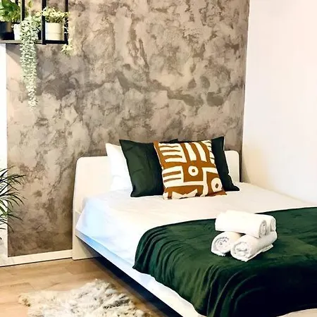 Daire Heart Of The - Modern With Balcony Bükreş