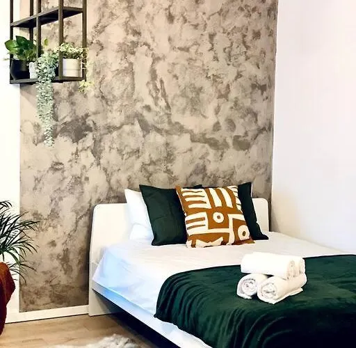 Heart Of The - Modern With Balcony * Bucureşti