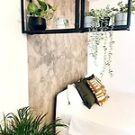 Heart Of The - Modern With Balcony *